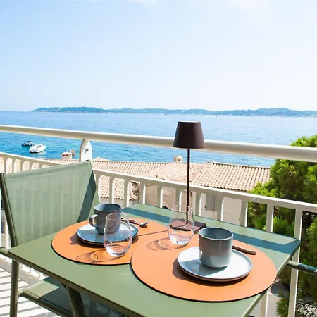 De Luxe Avec Vue Apartment